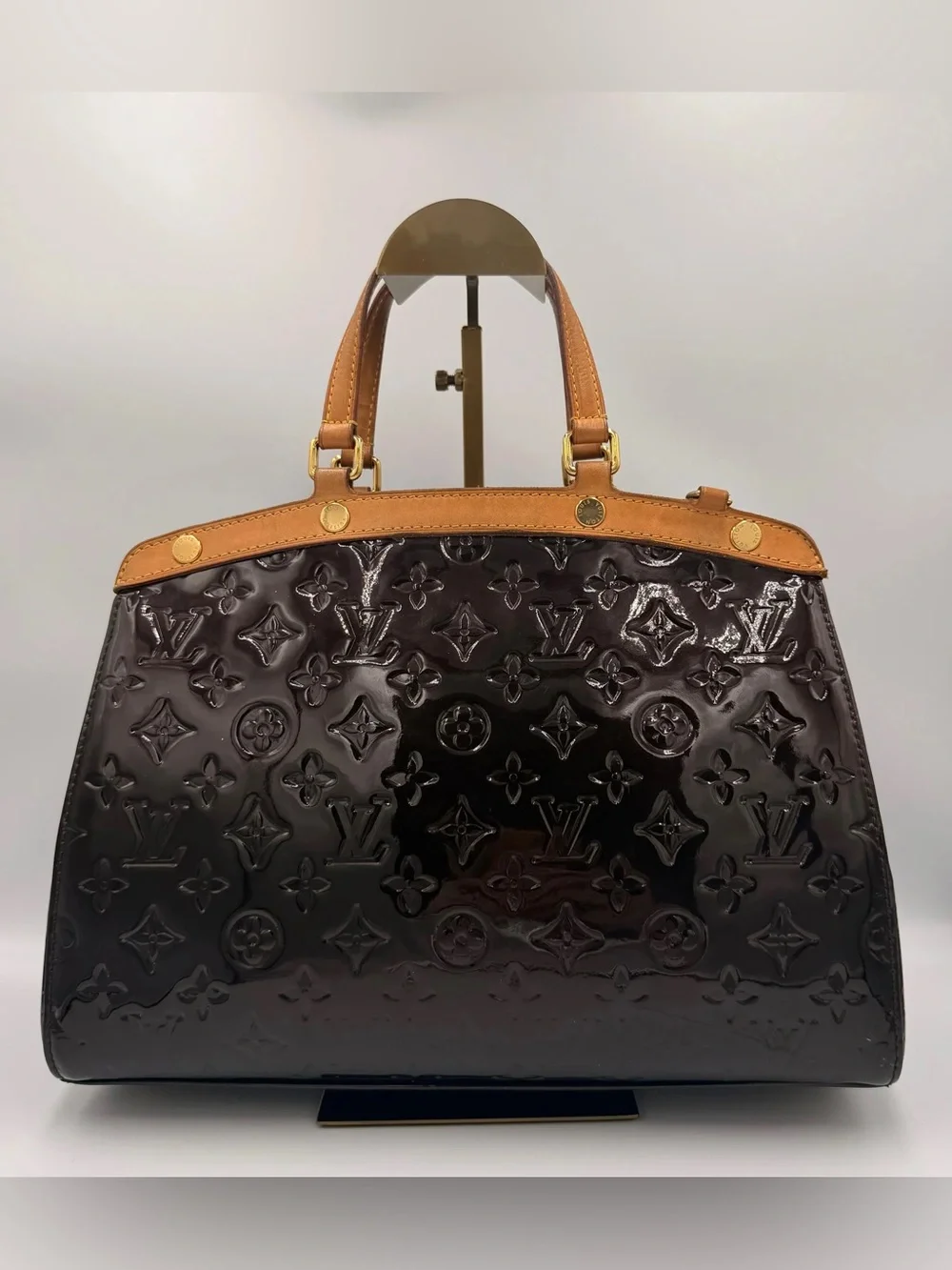LV Brea MM — Amarante Monogram Vernis